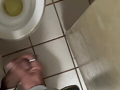 Punheta accomplish banheiro público china gay sex videos asian gay site