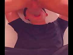 Joven atletico me atraganta en los baños del centro comercial rico cruising cute teen asian gay anal sex videos