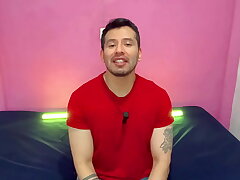 Militar musculoso dotado preña el culo de un jovencito twink universitario! Relato voluptuous asian gay anal sex videos