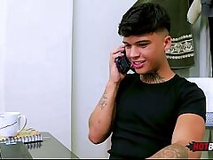 Fodendo gostoso com o pirocudo e minha amiga asian doctor gay sex videos