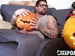 Giving Stepson a Soul Dumbfound to Redeem be advantageous to It - Creepdad asian uncaring sex videos boyfriend