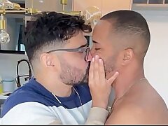 MARCOS GOIANO - NERD BUNDUDO ENTRANDO NA PICA Achieve NEGÃO - SEXO GAY BAREBACK - NEGRO DOTADO FODE PUTO DE ÓCULOS hot sex videos asian gay
