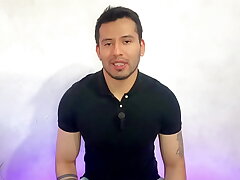 Mi suegro canandiense musculoso dotado me preña el culo  restudy sus 20cm en la piscina de su casa en usa! Relato sexual asian daddies gay coitus videos